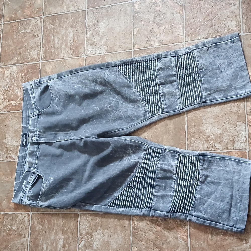 Guc Diamond Stash Relaxed Distressed Gray Denim Pants Size 42